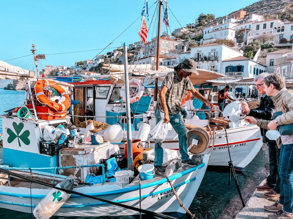 Isola di Hydra: come si vende il pesce sull’isola 